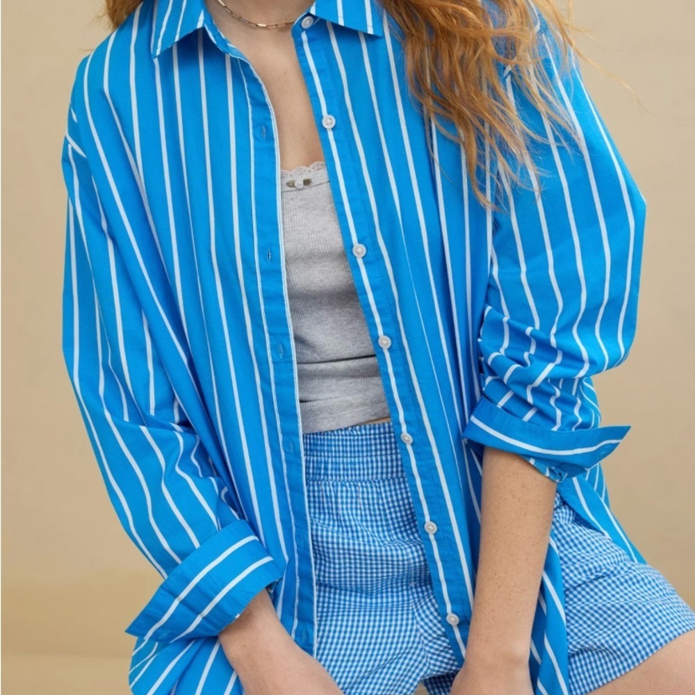 Aerie Striped Button-Up in Blue and White XS - Picture 2 of 10